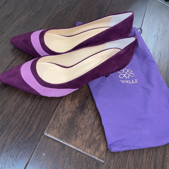 ZVELLE Pumps - Picture 5 of 5